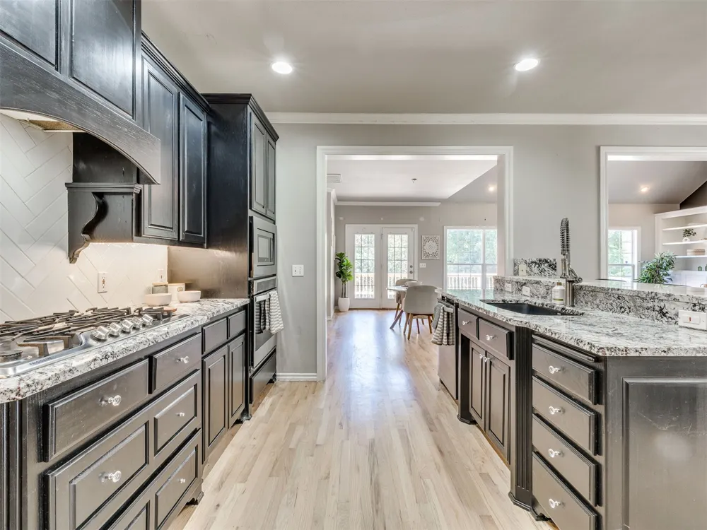 239 Woodview Lane Sapulpa, OK 74066