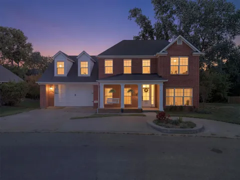 239 Woodview Lane