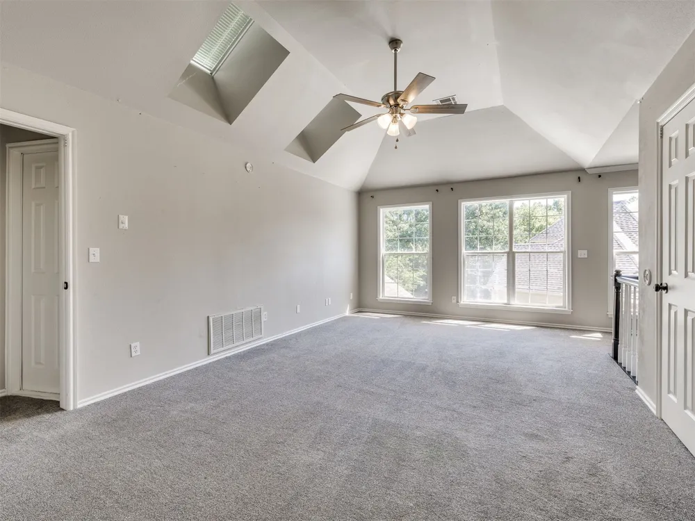 239 Woodview Lane Sapulpa, OK 74066