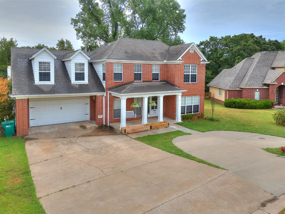 239 Woodview Lane Sapulpa, OK 74066