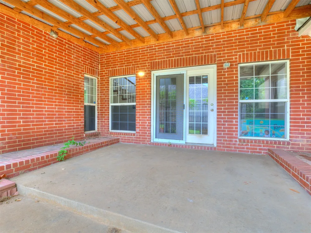 239 Woodview Lane Sapulpa, OK 74066