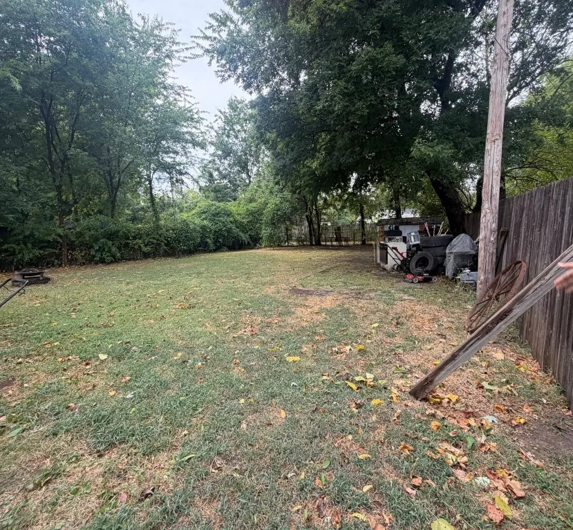 2134 Fredonia Street Muskogee, OK 74403