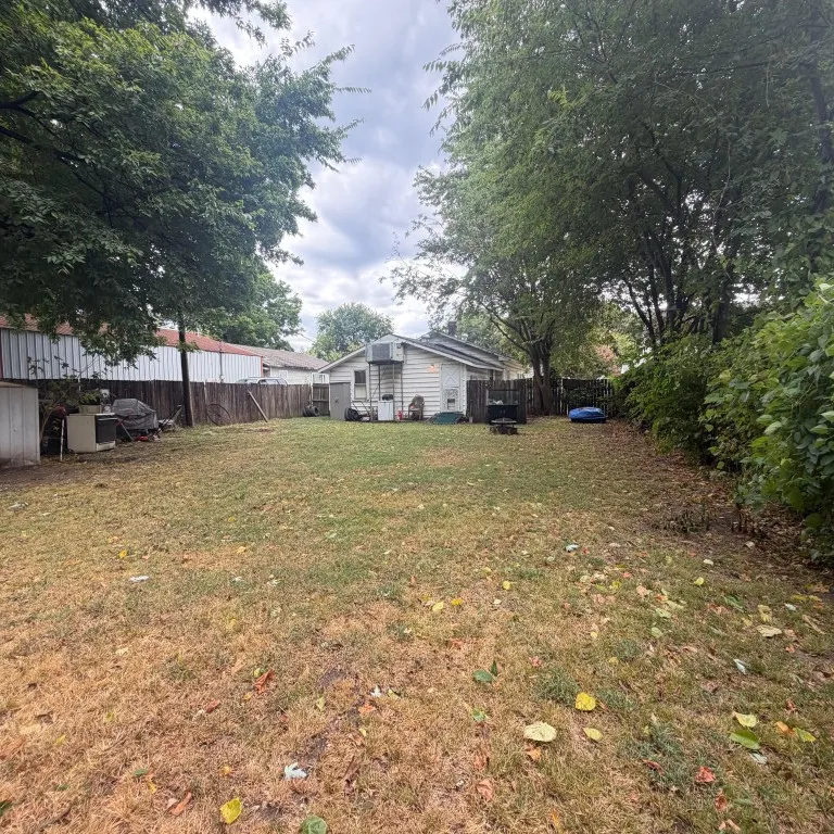 2134 Fredonia Street Muskogee, OK 74403