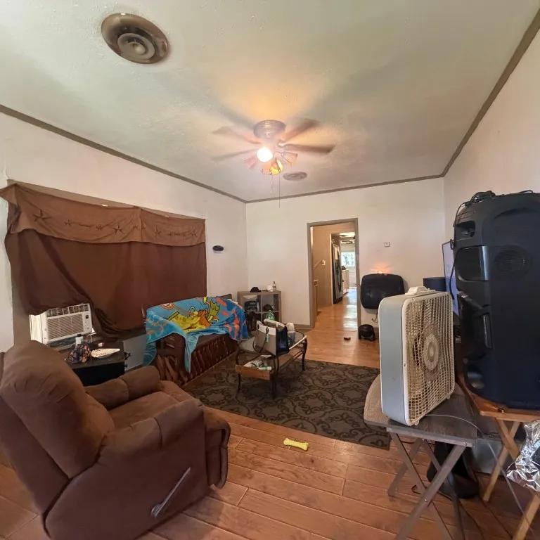 2134 Fredonia Street Muskogee, OK 74403