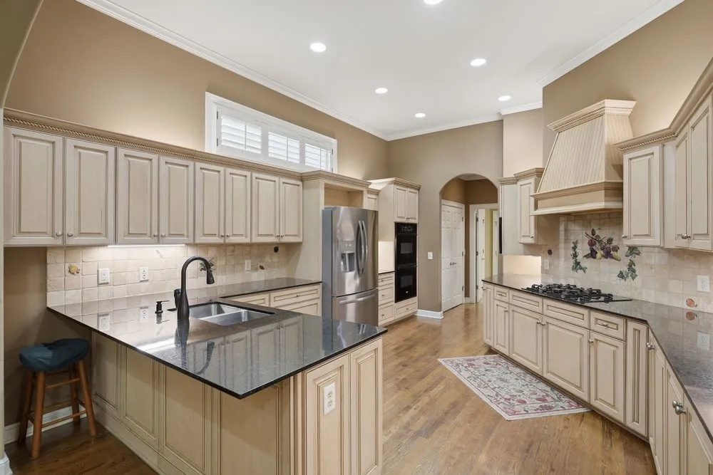 6209 W South Park Street Broken Arrow, OK 74011