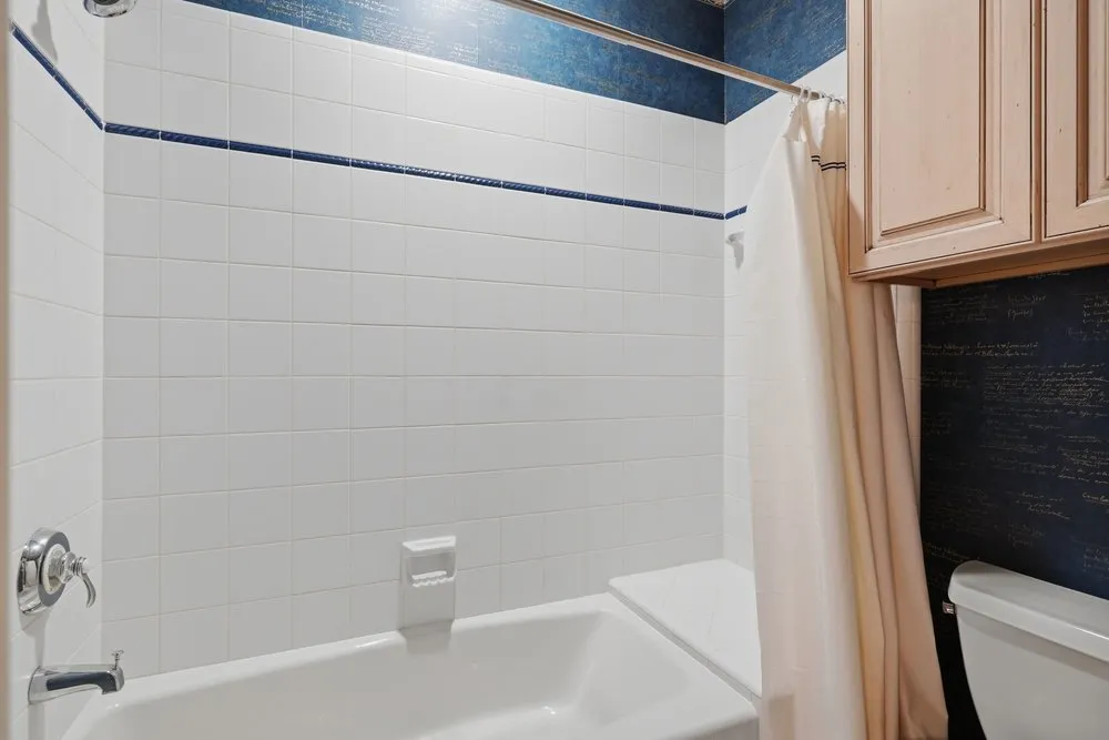 6209 W South Park Street Broken Arrow, OK 74011