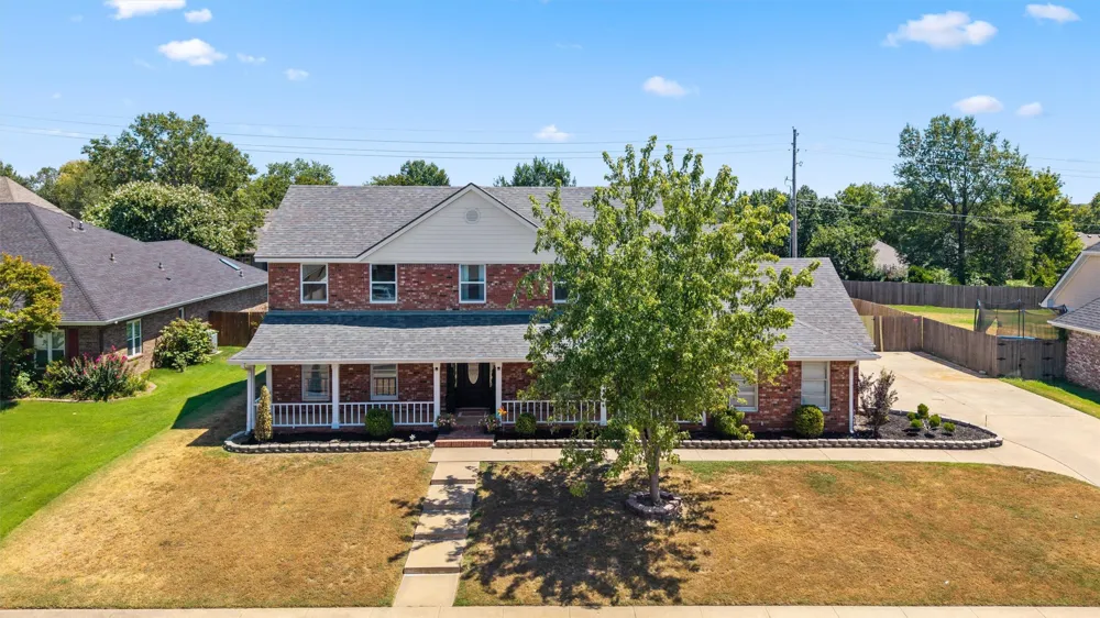 2624 Montrose Drive Bartlesville, OK 74006