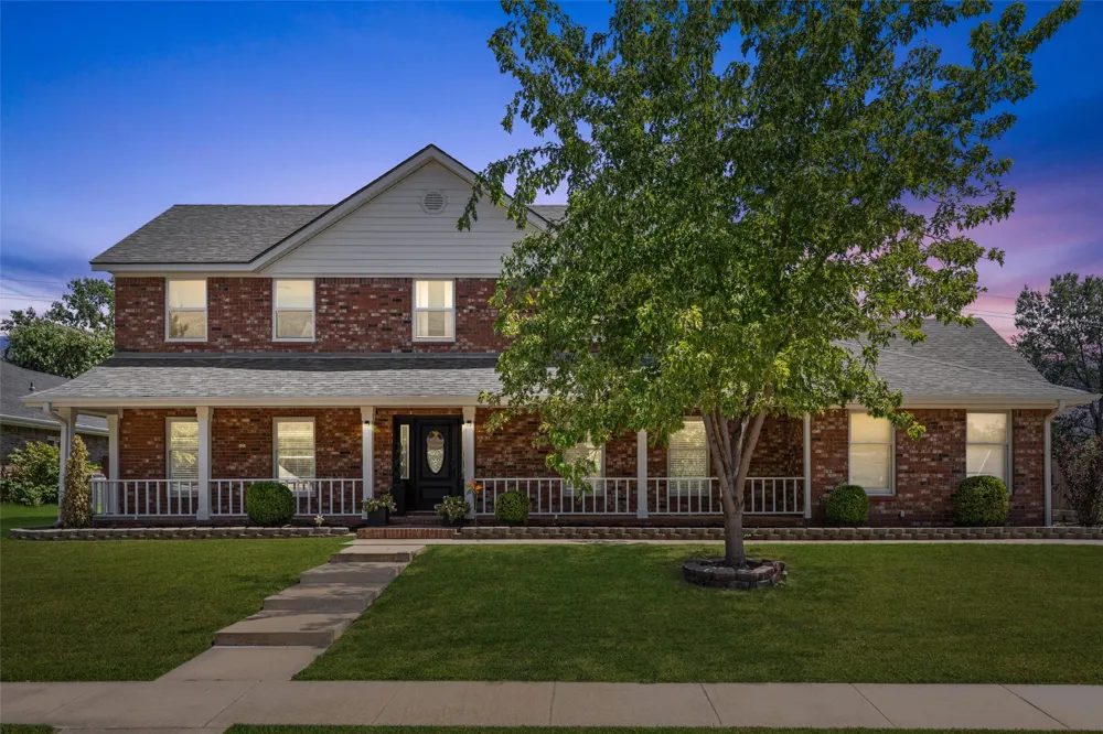 2624 Montrose Drive Bartlesville, OK 74006