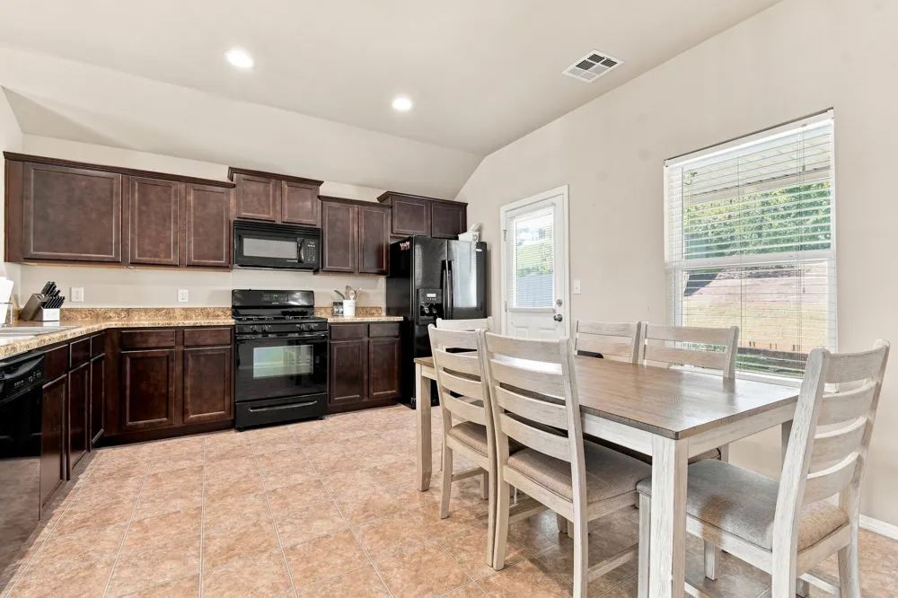 1365 Panther Lane Sapulpa, OK 74066