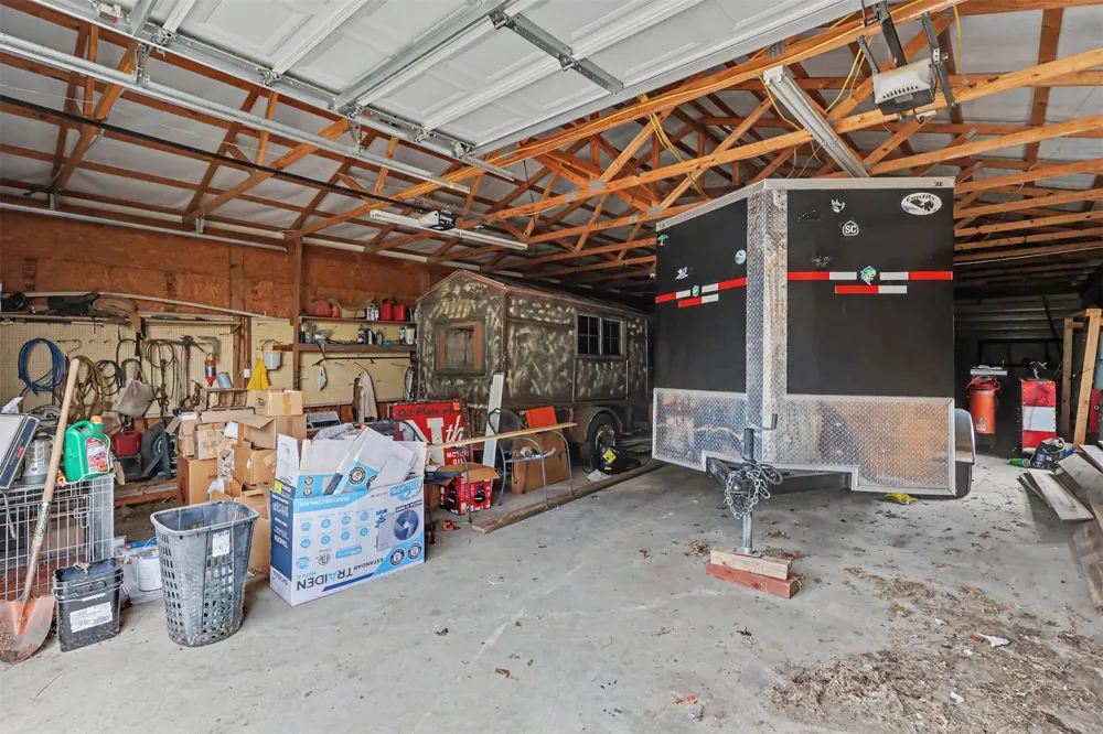 1915 S Lenapah Avenue Skiatook, OK 74070