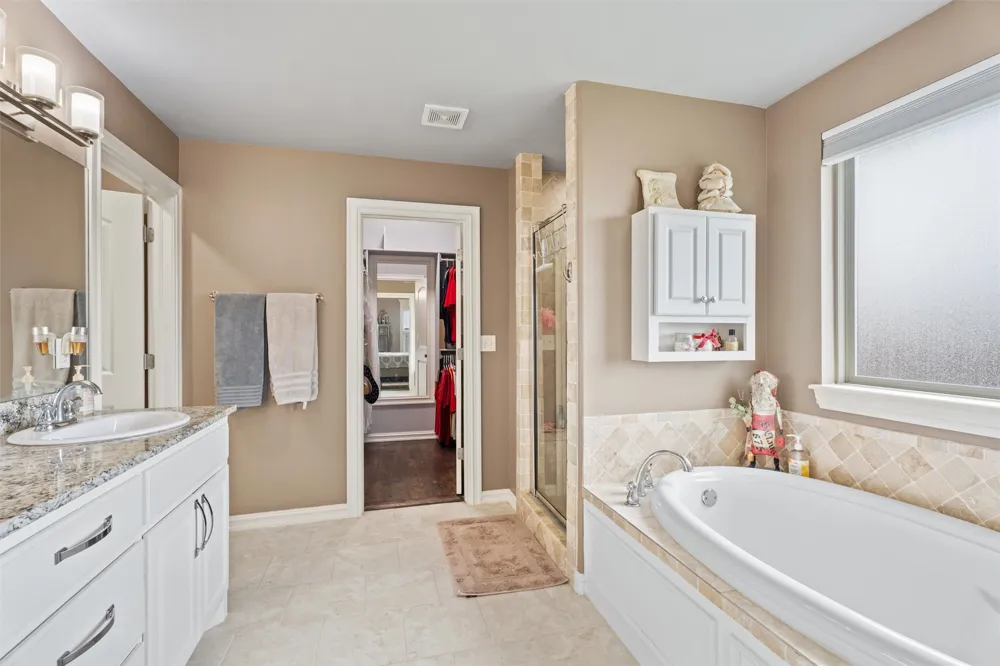 2108 Lester Avenue Bartlesville, OK 74006