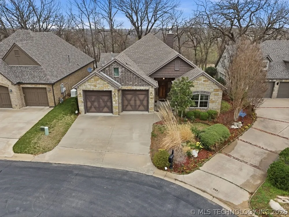647 E Huntsville Place Broken Arrow, OK 74011