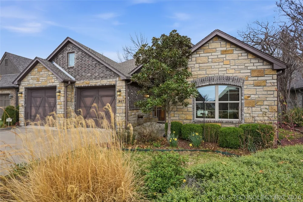 647 E Huntsville Place Broken Arrow, OK 74011