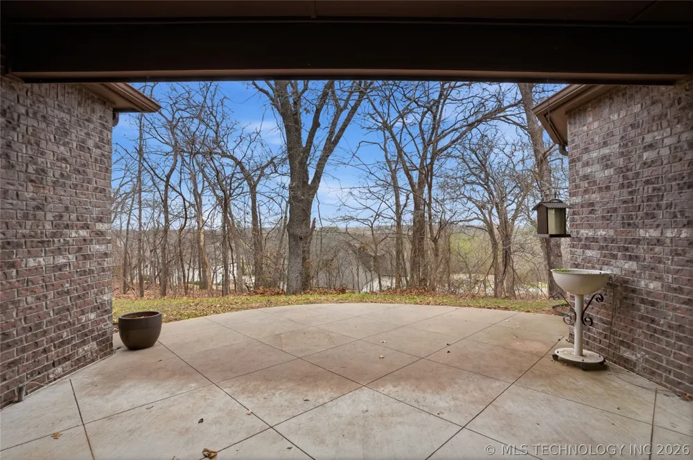 647 E Huntsville Place Broken Arrow, OK 74011