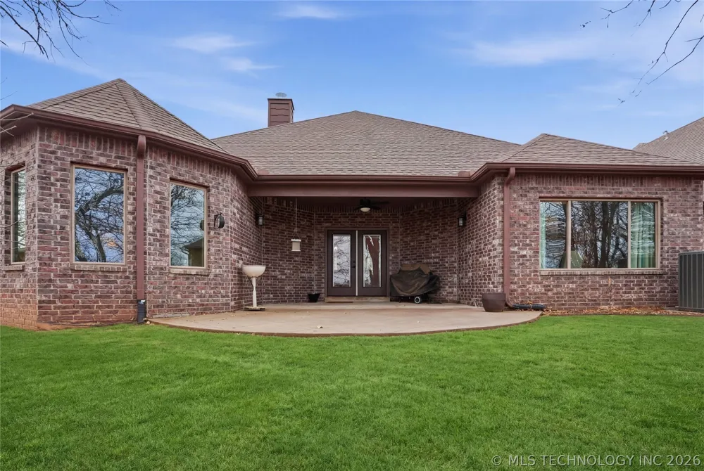 647 E Huntsville Place Broken Arrow, OK 74011
