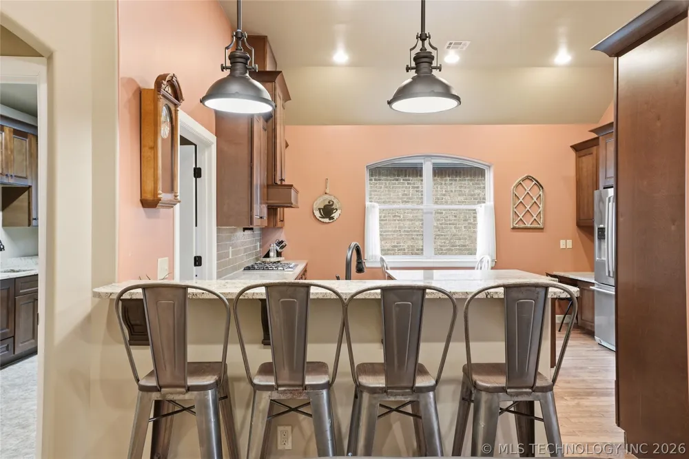 647 E Huntsville Place Broken Arrow, OK 74011
