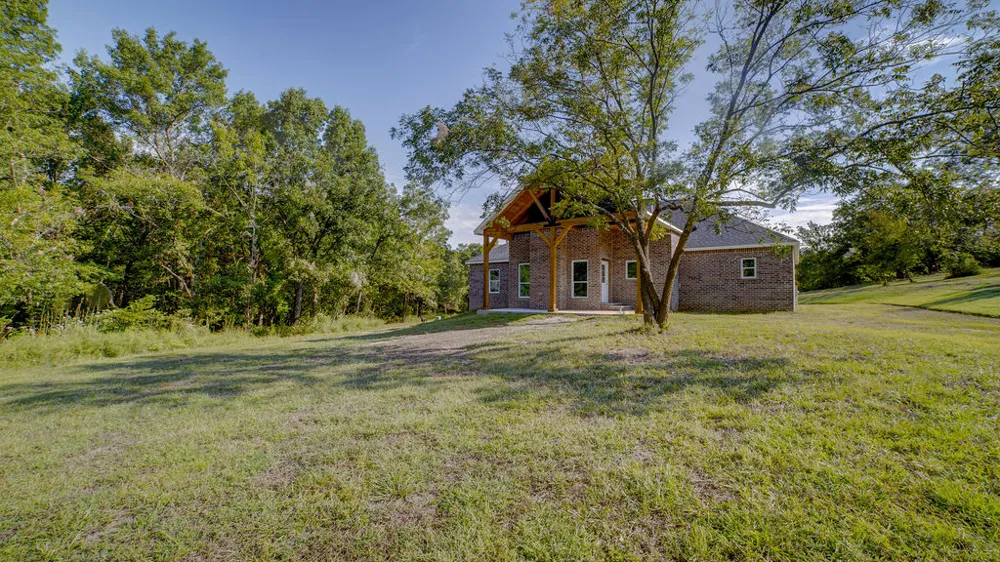 30063 3996 DRIVE Ramona, OK 74061