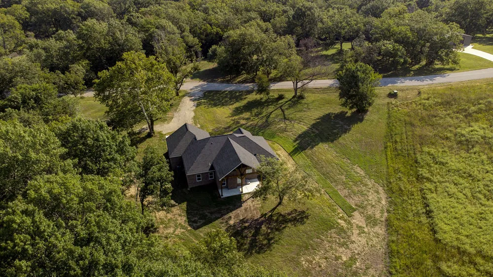 30063 3996 DRIVE Ramona, OK 74061