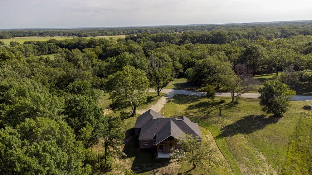 30063 3996 DRIVE Ramona, OK 74061
