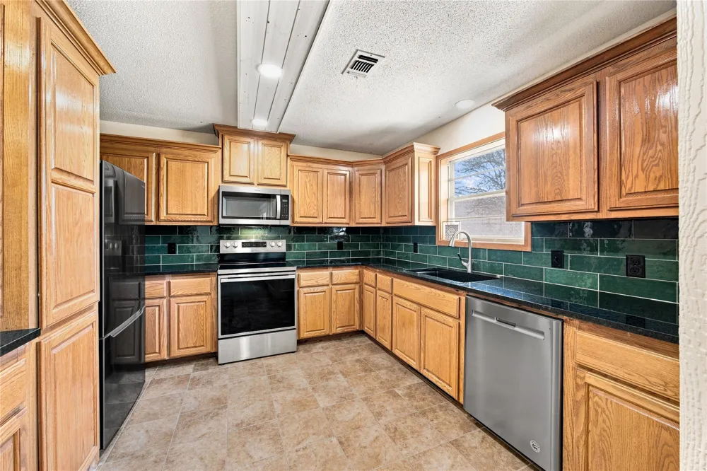 13511 3940 ROAD Bartlesville, OK 74003