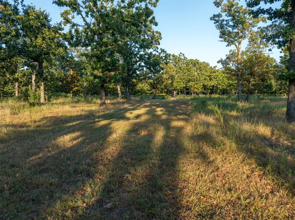 2 4450 ROAD Locust Grove, OK 74352