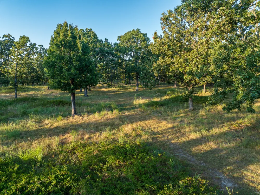 2 4450 ROAD Locust Grove, OK 74352