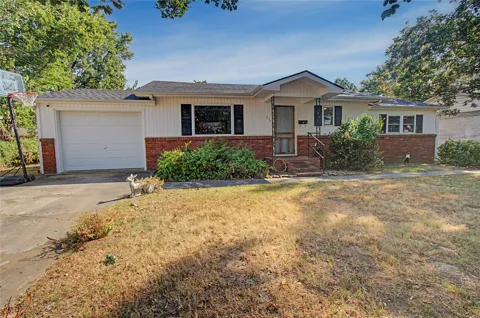 820 W Jefferson Avenue