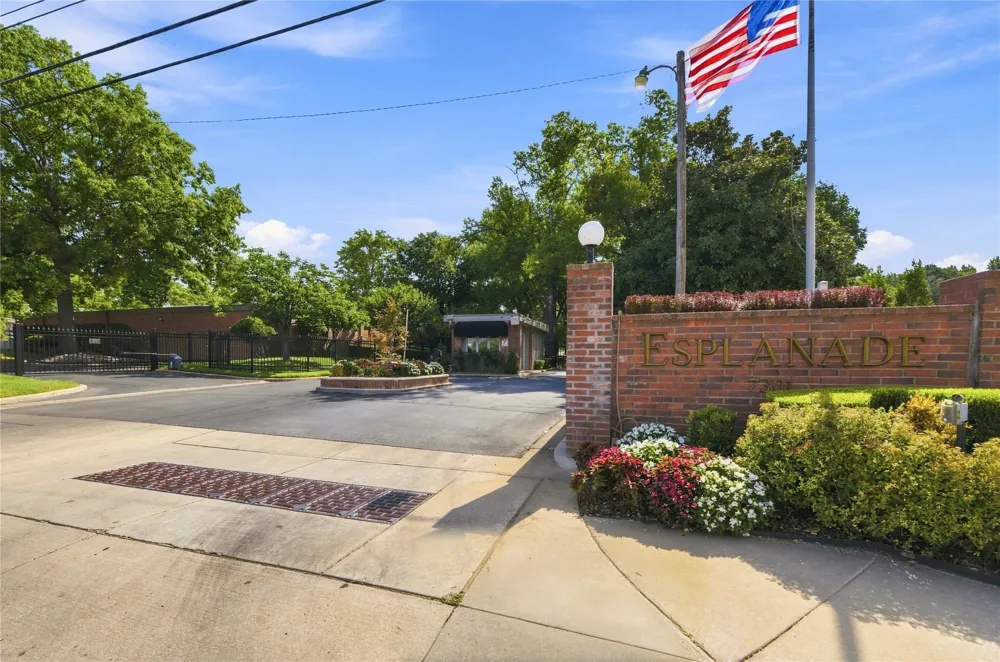 2427 E 72nd Street #5-C-2 Tulsa, OK 74136