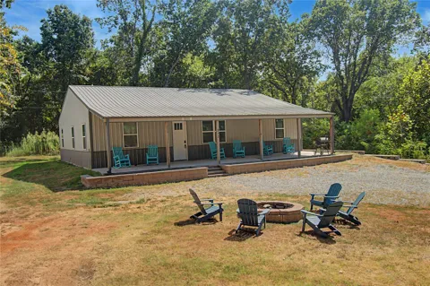 232 Oak Hollow Road