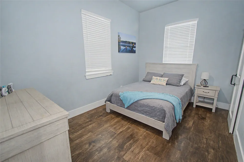232 Oak Hollow Road Eufaula, OK 74432