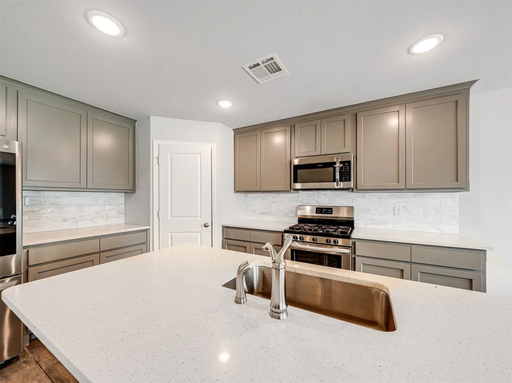 6712 S 17th Street Broken Arrow, OK 74011