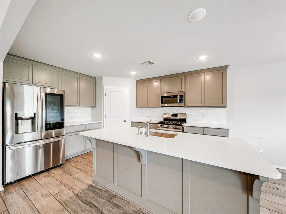 6712 S 17th Street Broken Arrow, OK 74011