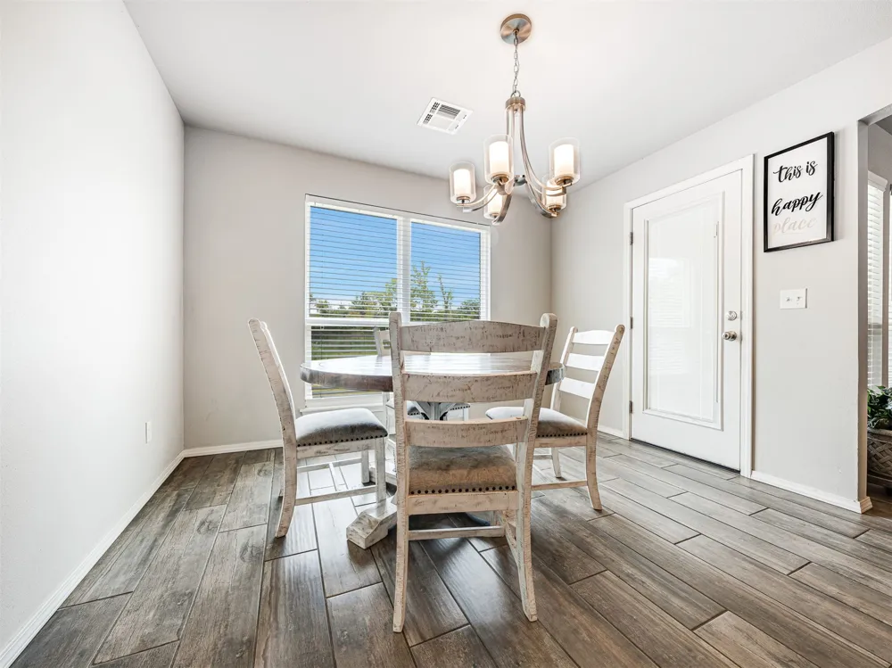 6712 S 17th Street Broken Arrow, OK 74011