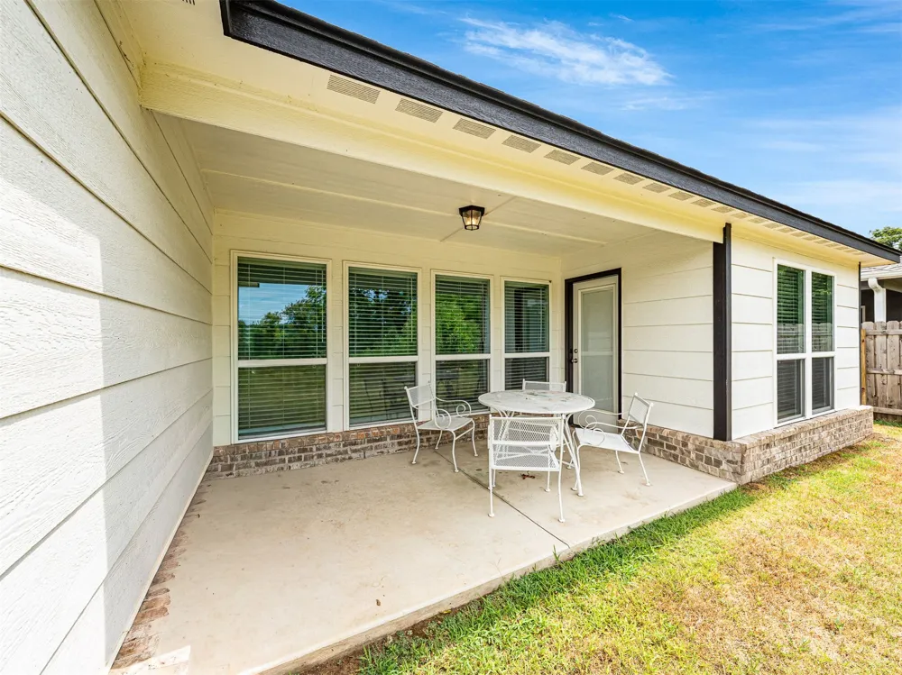 6712 S 17th Street Broken Arrow, OK 74011