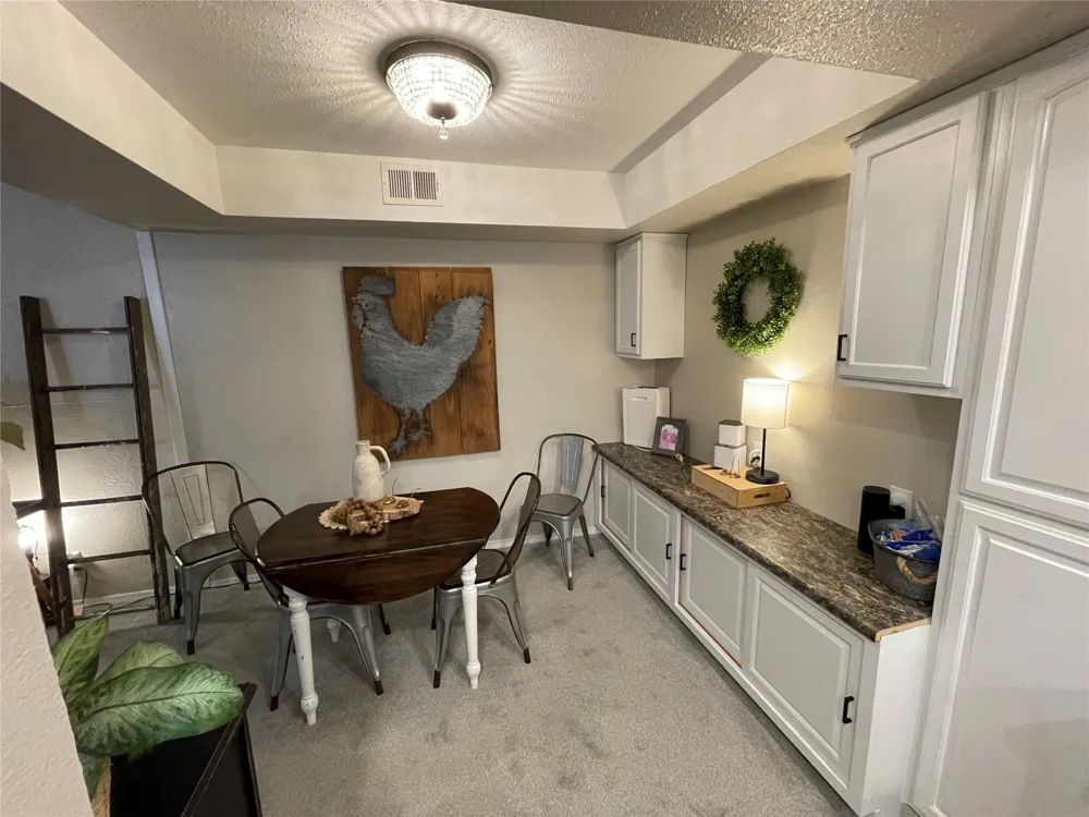 6510 S Memorial Drive #17D Tulsa, OK 74133