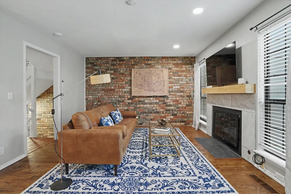 1736 S Cheyenne Avenue #20 Tulsa, OK 74119