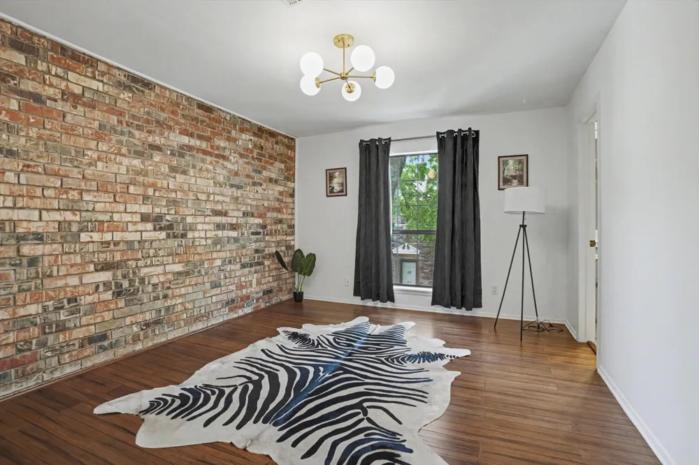 1736 S Cheyenne Avenue #20 Tulsa, OK 74119