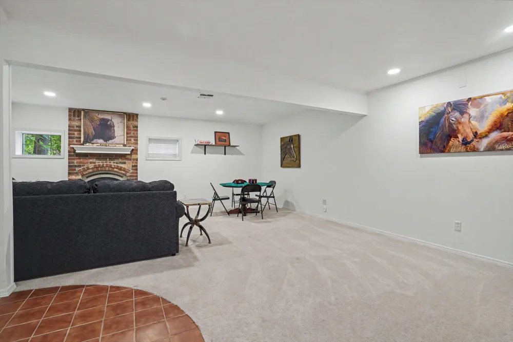 1736 S Cheyenne Avenue #20 Tulsa, OK 74119
