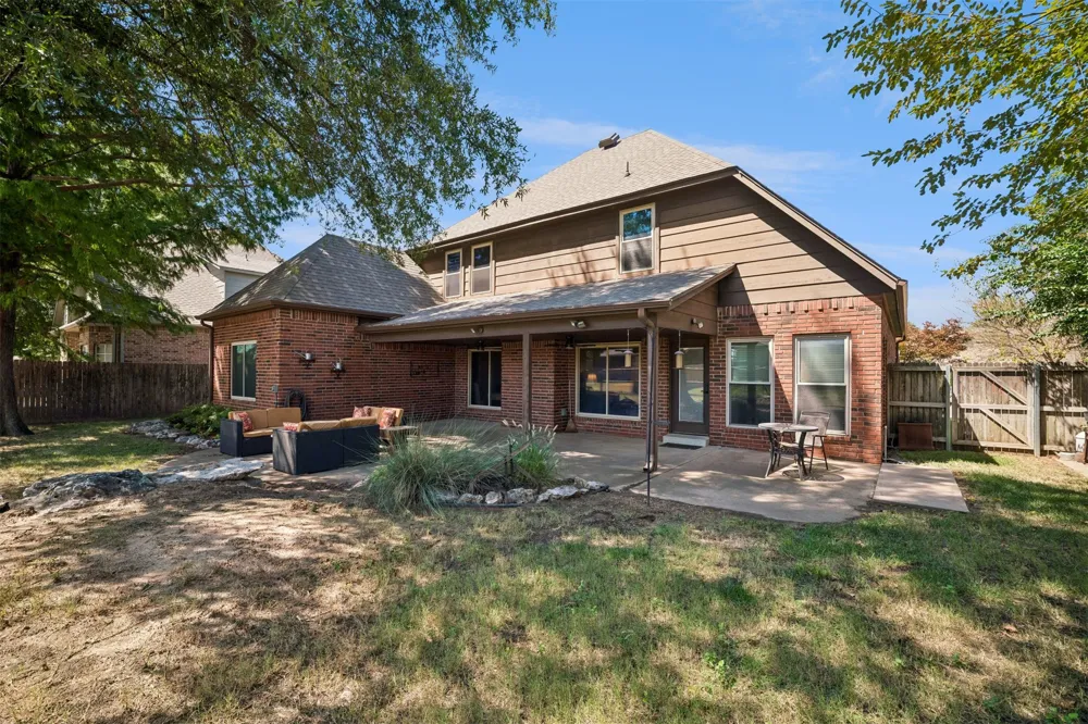 3705 W Canton Street Broken Arrow, OK 74012