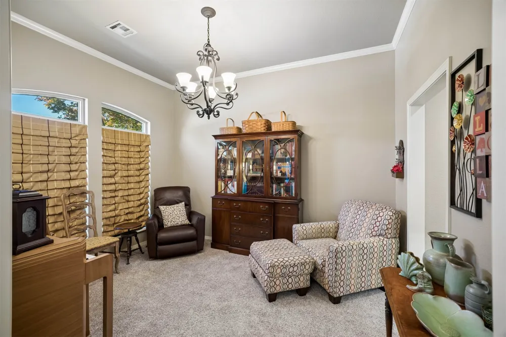 3705 W Canton Street Broken Arrow, OK 74012