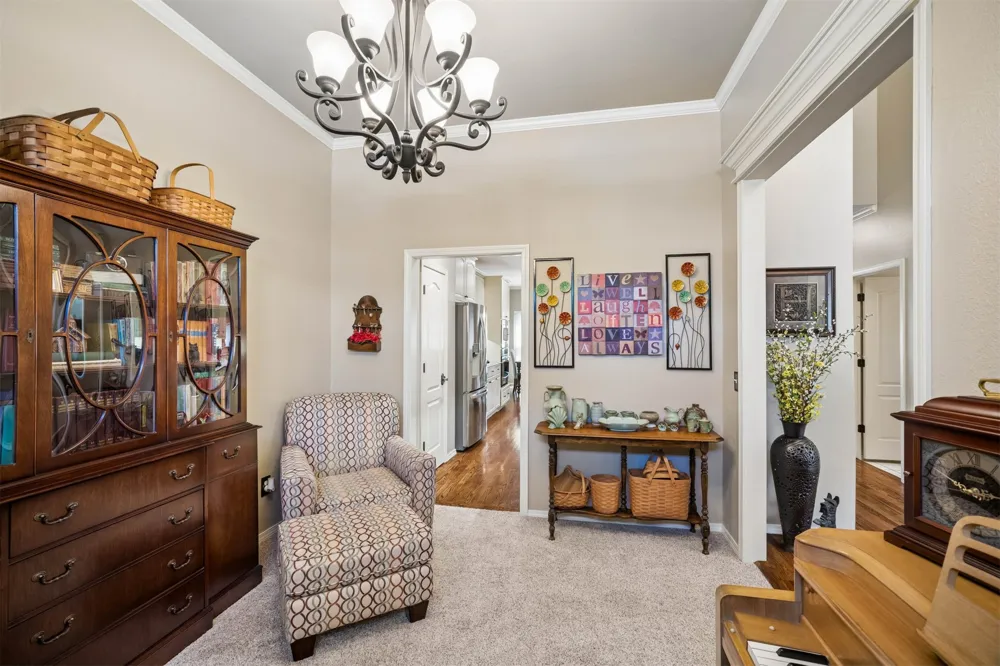 3705 W Canton Street Broken Arrow, OK 74012