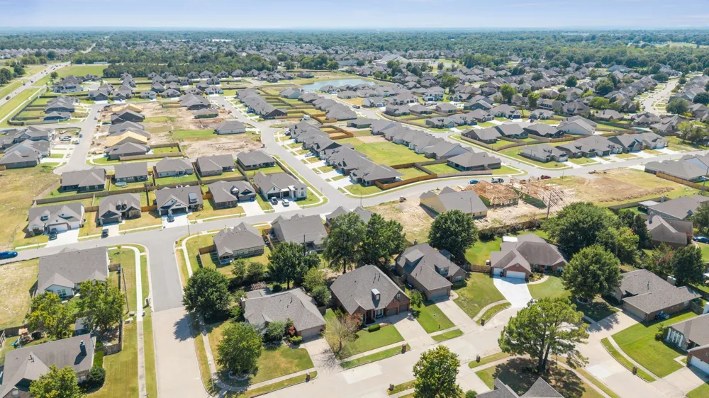 3705 W Canton Street Broken Arrow, OK 74012