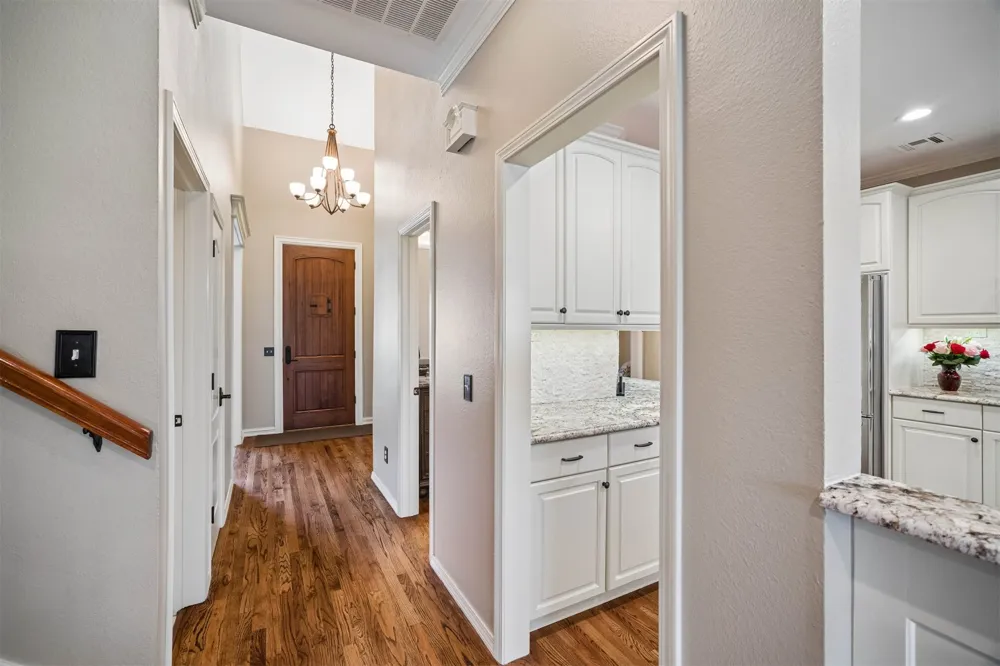 3705 W Canton Street Broken Arrow, OK 74012