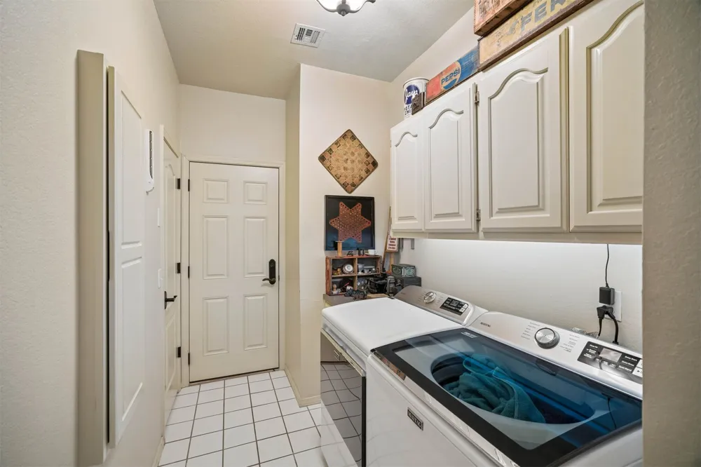 3705 W Canton Street Broken Arrow, OK 74012