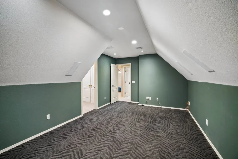 3705 W Canton Street Broken Arrow, OK 74012
