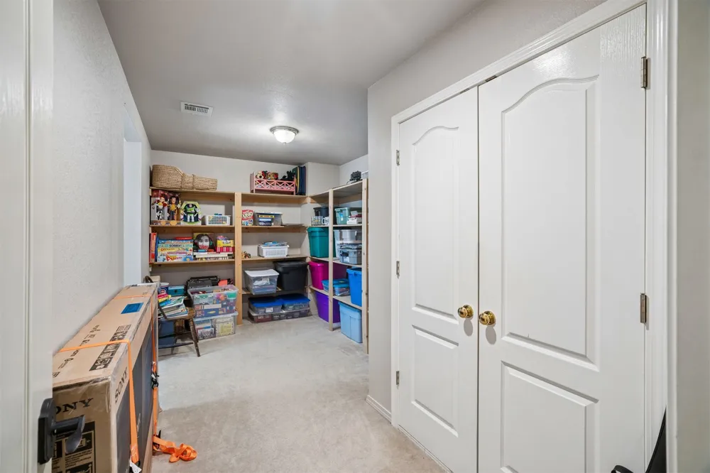 3705 W Canton Street Broken Arrow, OK 74012