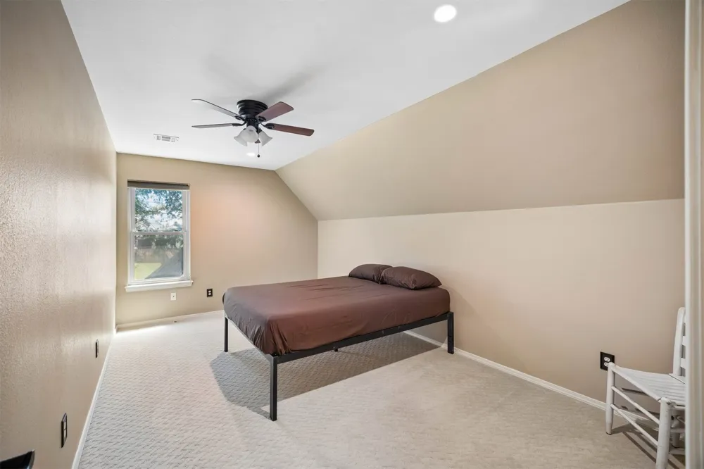 3705 W Canton Street Broken Arrow, OK 74012