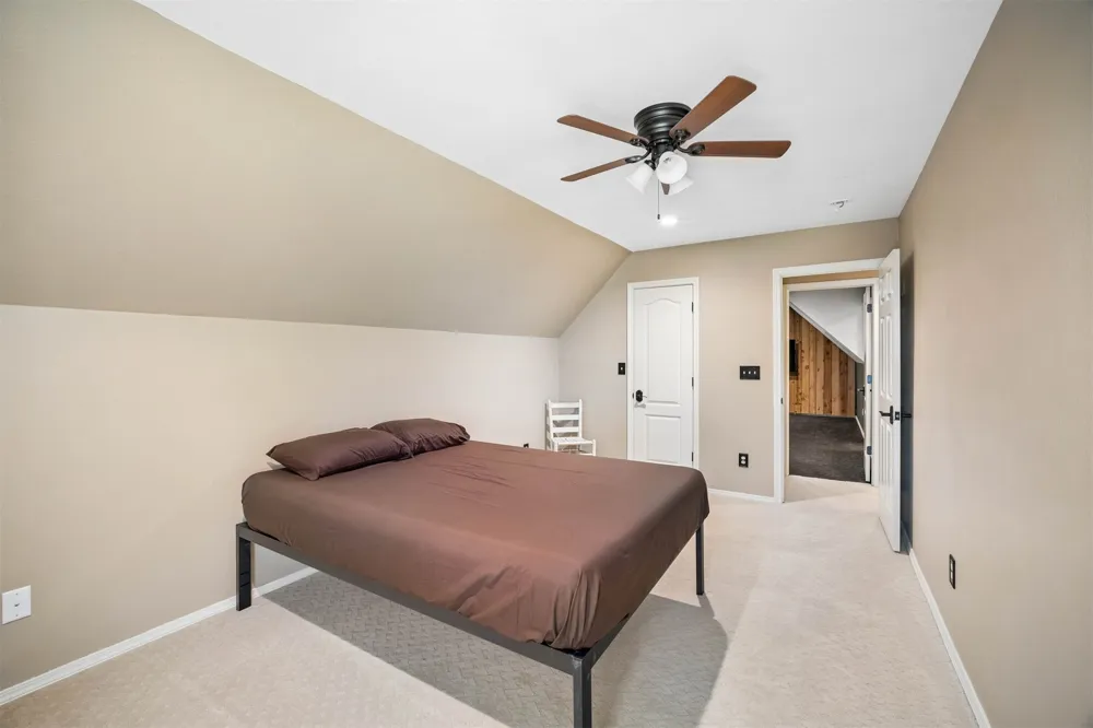 3705 W Canton Street Broken Arrow, OK 74012
