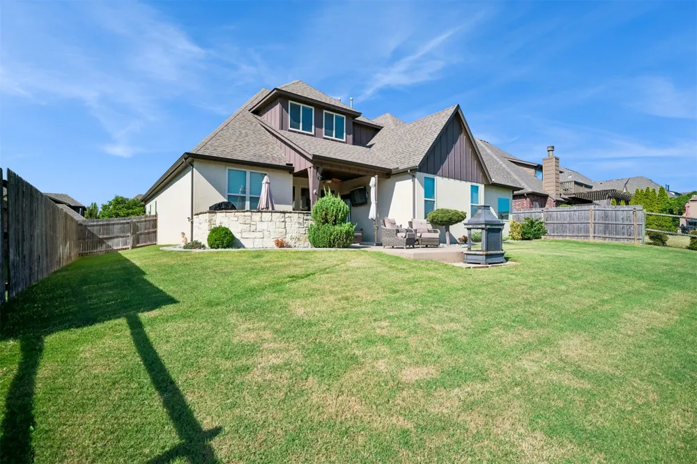 5862 E 144th Street Bixby, OK 74008