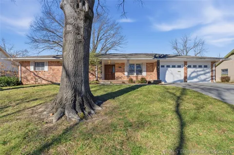 1037 Meadow Drive
